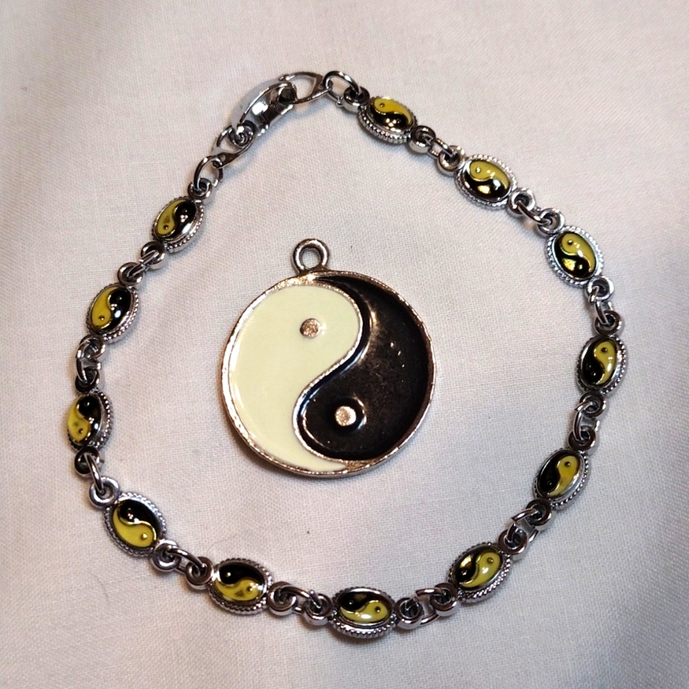 2pc Ying Yang Bracelet Pendant